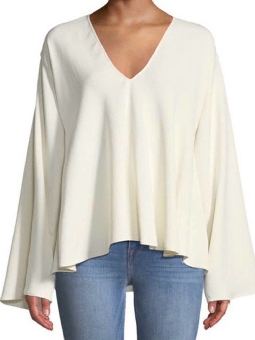 Elizabeth And James Ellis V-neck long sleeve blouse - NWT